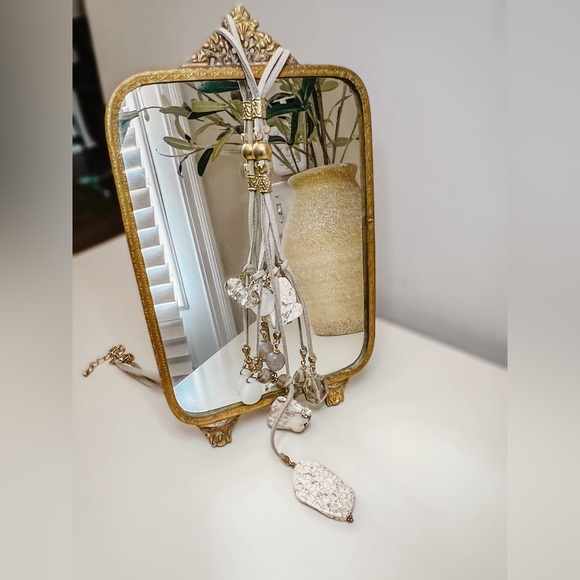 Faux stone Necklace - Picture 3 of 5